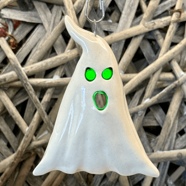 Small Ghost