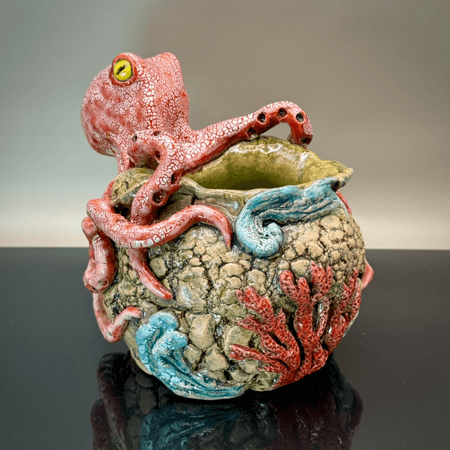 Octopus reef crack pot