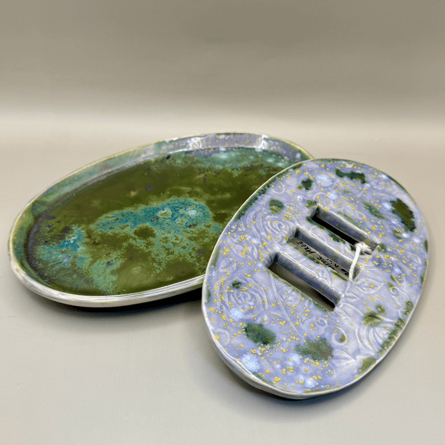 Large ceramic soap dish (2 pieces)