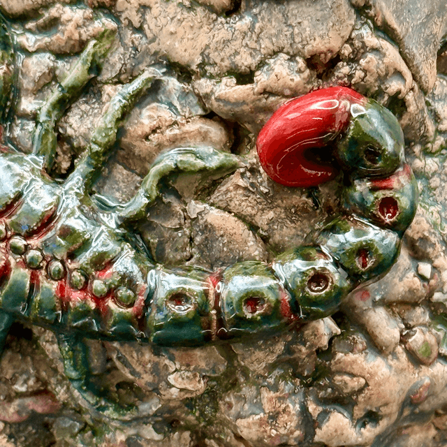 Scorpion crackpot